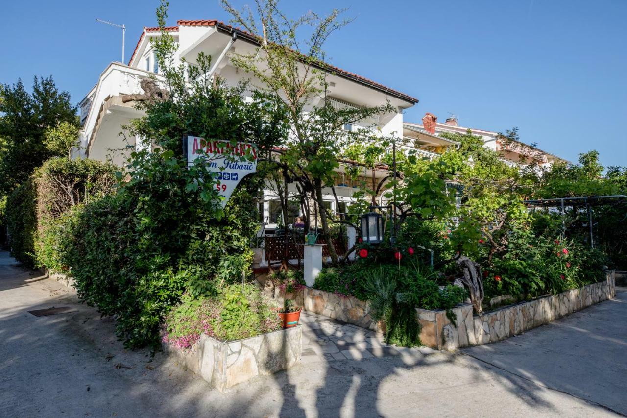 Apartment Marina Rab Town Exterior photo